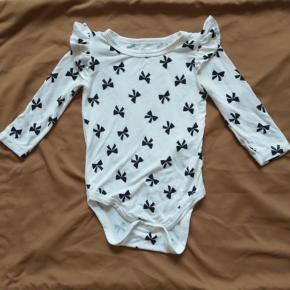 Milkberry One-piece Bodysuit Baby Girl 3-6M White Black Bows Ruffle Bamboo